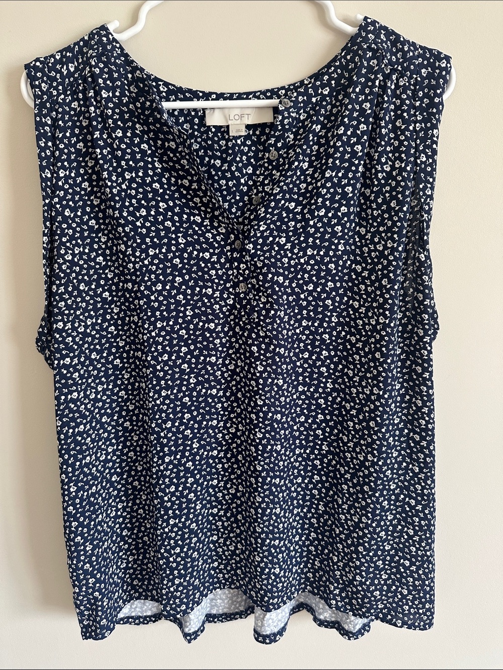 LOFT Navy and White Floral Sleeveless V-Neck Top